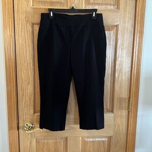 Ruby Rd Favorites - Stretchy Black Capris - Size 6